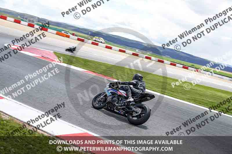 cadwell no limits trackday;cadwell park;cadwell park photographs;cadwell trackday photographs;enduro digital images;event digital images;eventdigitalimages;navarra;no limits trackdays;peter wileman photography;racing digital images;trackday digital images;trackday photos